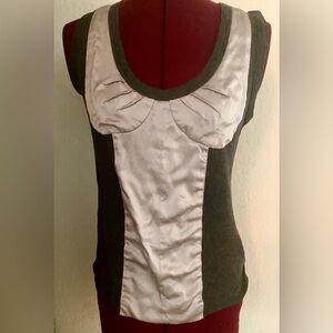 DOLCE & GABBANA D&G ITALY GRAY TOP Size 42 Small